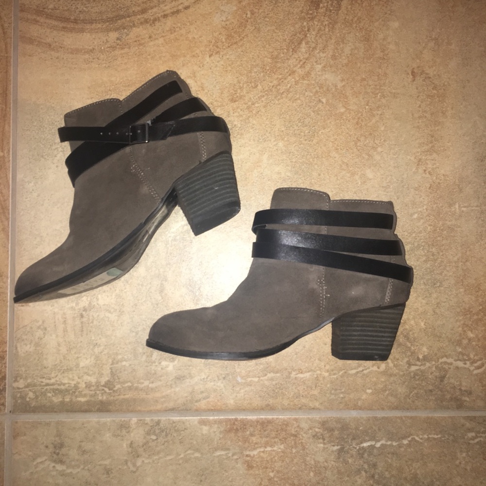 Dolce Vita Booties